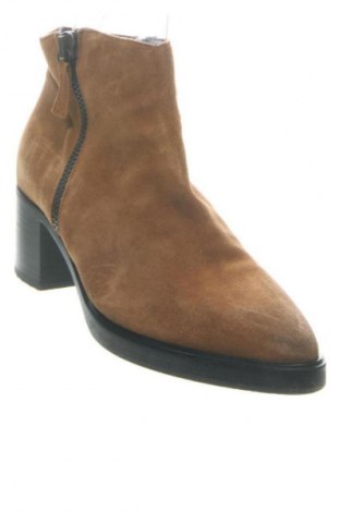 Damen Stiefeletten Laura Bellariva, Größe 39, Farbe Braun, Preis 312,81 €