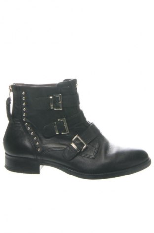Damskie botki Nero Giardini, Rozmiar 39, Kolor Czarny, Cena 592,05 zł