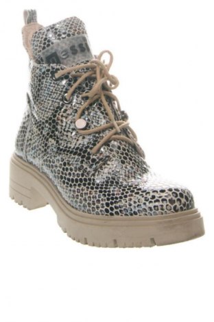 Női bokacsizma Nessi, Méret 37, Szín Sokszínű, Ár 26 670 Ft