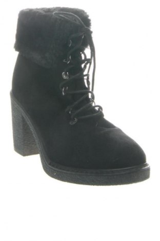 Damskie botki Seastar, Rozmiar 38, Kolor Czarny, Cena 485,15 zł