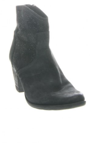 Дамски боти Tamaris, Размер 38, Цвят Черен, Цена 30,16 €