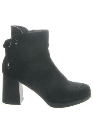 Dámské boty  Tendenz, Velikost 38, Barva Černá, Cena  907,00 Kč