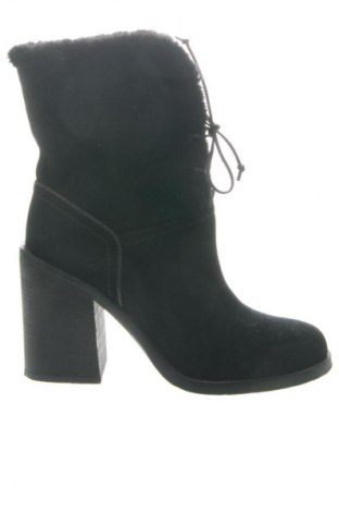 Dámské boty  UGG Australia, Velikost 40, Barva Černá, Cena  4 753,00 Kč
