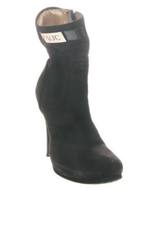 Дамски боти Versace Jeans, Размер 36, Цвят Кафяв, Цена 312,81 €