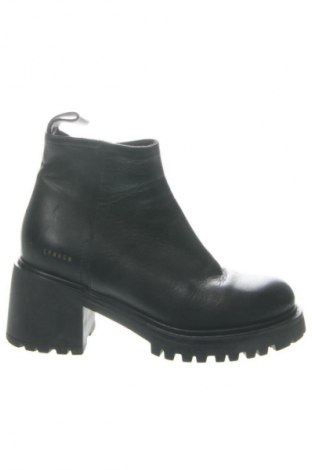 Γυναικεία μποτάκια Unbranded, Μέγεθος 35, Χρώμα Μαύρο, Τιμή 51,60 €