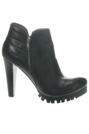 Дамски боти Unbranded, Размер 39, Цвят Черен, Цена 75,29 €