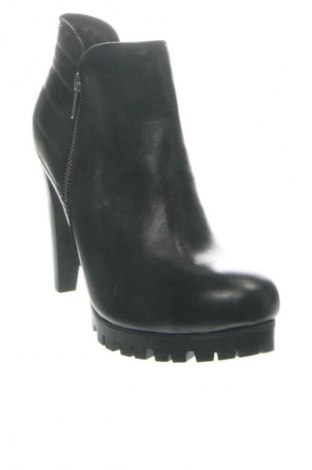 Дамски боти Unbranded, Размер 39, Цвят Черен, Цена 75,29 €
