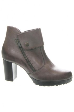 Дамски боти Unbranded, Размер 37, Цвят Кафяв, Цена 75,29 €