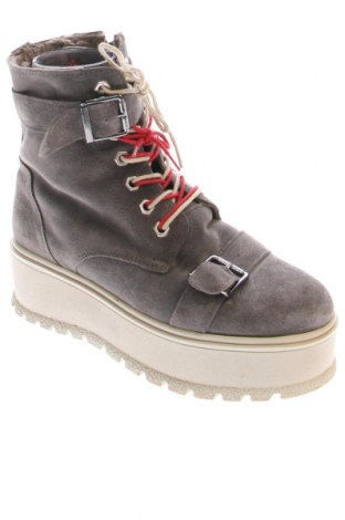 Дамски боти Unbranded, Размер 39, Цвят Сив, Цена 30,74 €