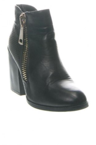 Дамски боти Unbranded, Размер 37, Цвят Черен, Цена 32,00 €
