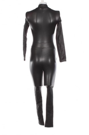 Дамски дълъг гащеризон Unbranded, Размер S, Цвят Черен, Цена 25,00 €