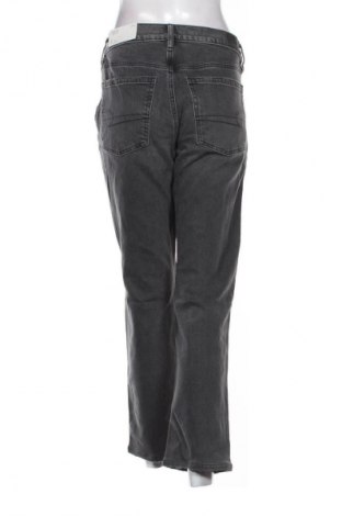 Damskie jeansy American Eagle, Rozmiar M, Kolor Szary, Cena 250,99 zł