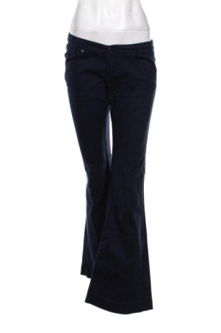 Dámske džínsy  Basic Collection, Veľkosť M, Farba Modrá, Cena  15,00 €