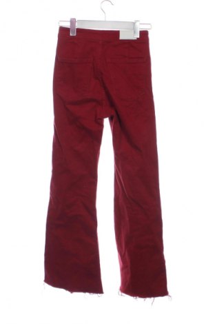Dámské džíny  Bershka, Velikost S, Barva Červená, Cena  425,00 Kč