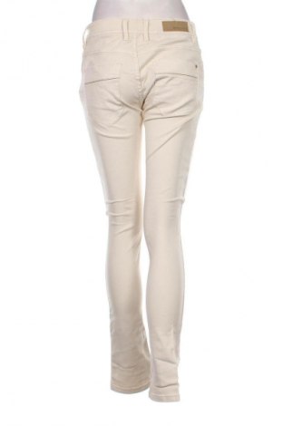 Blugi de femei Bershka, Mărime M, Culoare Ecru, Preț 64,99 Lei