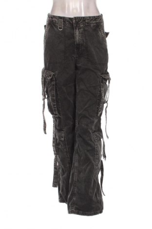 Damen Jeans Bershka, Größe S, Farbe Grau, Preis 12,99 €