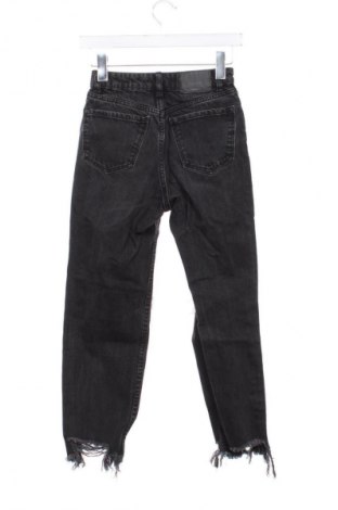 Дамски дънки Bershka, Размер XXS, Цвят Сив, Цена 15,00 €