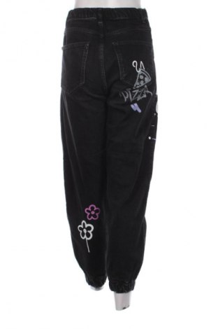 Damen Jeans Bershka, Größe S, Farbe Mehrfarbig, Preis 15,00 €