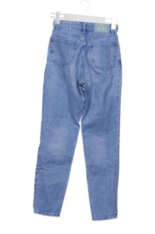 Blugi de femei Bershka, Mărime XXS, Culoare Albastru, Preț 78,20 Lei