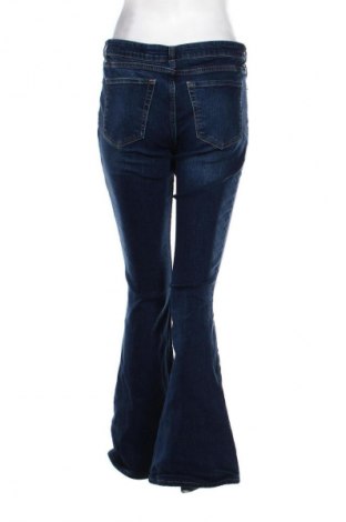 Дамски дънки Bershka, Размер L, Цвят Син, Цена 10,22 €