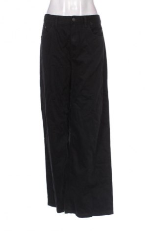 Damen Jeans Bershka, Größe L, Farbe Schwarz, Preis 14,99 €