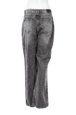 Dámske džínsy  Calliope, Veľkosť M, Farba Viacfarebná, Cena  9,95 €