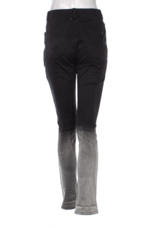 Γυναικείο Τζίν Cecil, Μέγεθος M, Χρώμα Πολύχρωμο, Τιμή 20,91 €