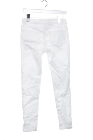 Damskie jeansy Denim Co., Rozmiar M, Kolor Biały, Cena 31,99 zł