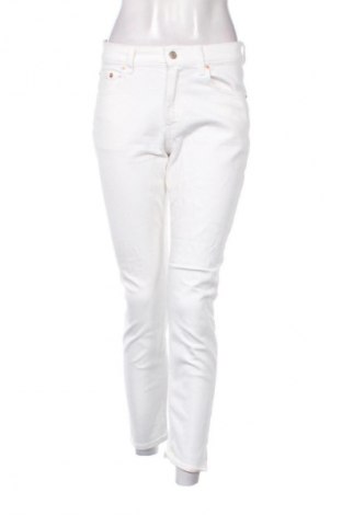Γυναικείο Τζίν Gap, Μέγεθος M, Χρώμα Λευκό, Τιμή 25,00 €