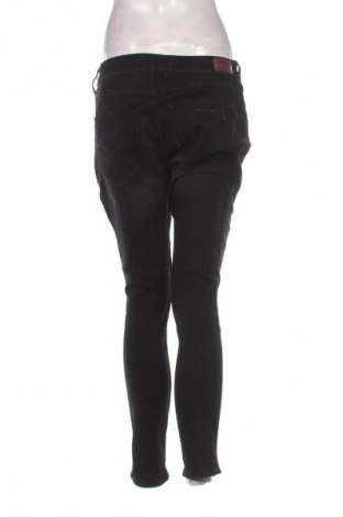 Női farmernadrág Hollister, Méret XL, Szín Fekete, Ár 5 139 Ft