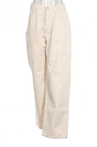 Γυναικείο Τζίν Jake*s, Μέγεθος L, Χρώμα Εκρού, Τιμή 21,00 €