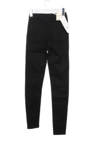 Damskie jeansy Kiss Pink, Rozmiar XS, Kolor Czarny, Cena 73,99 zł