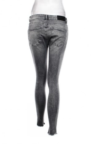 Damen Jeans Noisy May, Größe M, Farbe Grau, Preis € 7,99