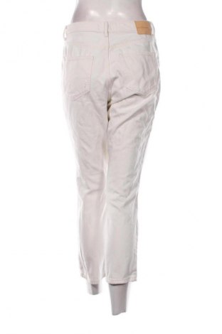 Blugi de femei ONLY, Mărime M, Culoare Alb, Preț 88,62 Lei