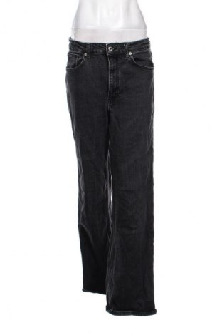 Damskie jeansy ONLY, Rozmiar M, Kolor Szary, Cena 48,99 zł