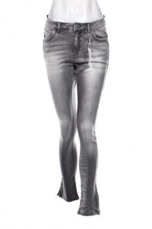 Damen Jeans ONLY Carmakoma, Größe L, Farbe Grau, Preis 51,99 €