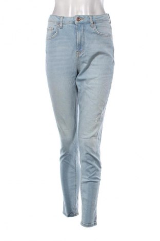 Γυναικείο Τζίν Pieces, Μέγεθος S, Χρώμα Μπλέ, Τιμή 7,99 €