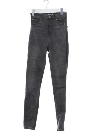 Dámske džínsy  Pull&Bear, Veľkosť XXS, Farba Sivá, Cena  14,77 €