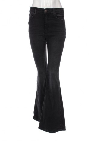 Dámské džíny  Pull&Bear, Velikost M, Barva Černá, Cena  229,00 Kč