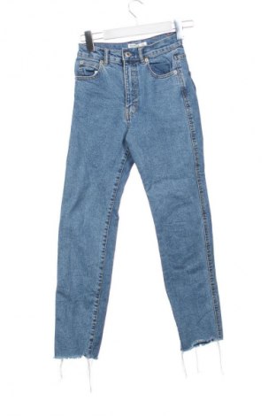 Дамски дънки Pull&Bear, Размер XXS, Цвят Син, Цена 14,74 €