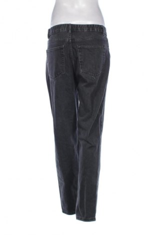 Dámské džíny  Pull&Bear, Velikost M, Barva Šedá, Cena  425,00 Kč