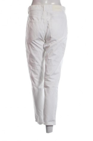 Damen Jeans Pull&Bear, Größe M, Farbe Weiß, Preis 11,99 €