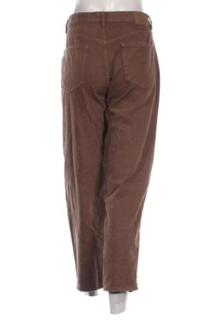 Γυναικείο Τζίν Pull&Bear, Μέγεθος XL, Χρώμα Καφέ, Τιμή 13,99 €