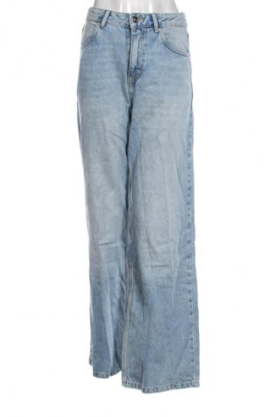 Γυναικείο Τζίν Pull&Bear, Μέγεθος S, Χρώμα Μπλέ, Τιμή 17,99 €