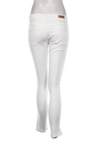 Дамски дънки S.Oliver, Размер M, Цвят Бял, Цена 24,45 €