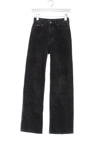 Дамски дънки Sinsay, Размер XXS, Цвят Черен, Цена 17,57 €