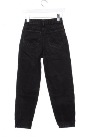 Dámske džínsy  Sinsay, Veľkosť XXS, Farba Čierna, Cena  15,00 €