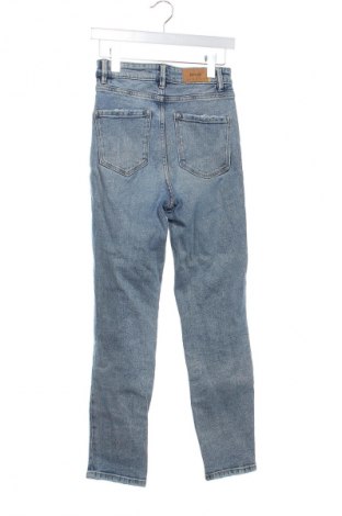 Damskie jeansy Stradivarius, Rozmiar S, Kolor Niebieski, Cena 79,15 zł