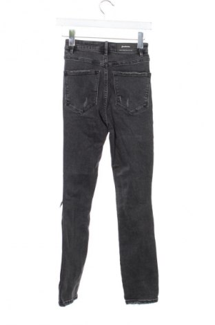 Blugi de femei Stradivarius, Mărime XS, Culoare Gri, Preț 78,20 Lei