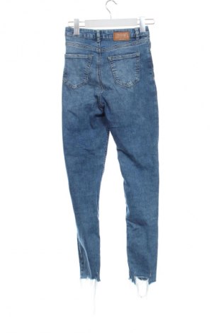 Γυναικείο Τζίν Tally Weijl, Μέγεθος XS, Χρώμα Μπλέ, Τιμή 15,00 €